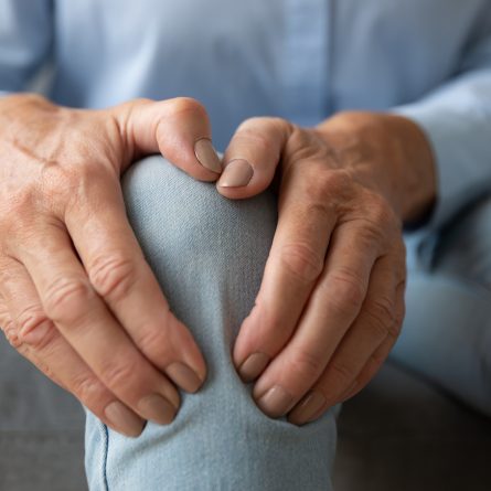 Douleurs articulaires : comprendre, prévenir et préserver sa mobilité