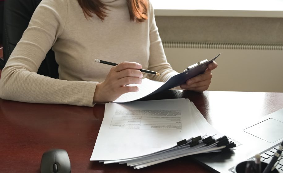 Un transfert de charge, c’est quoi ?